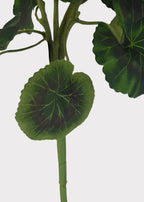 Artificial Blooming Geranium Flower Bush in Red - 20"